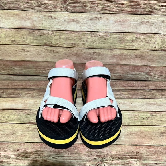 Teva Flatform Universal Sandals - Picture 5 of 8